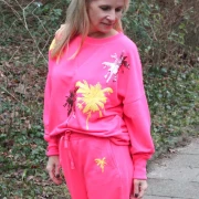 miss goodlife Sweater