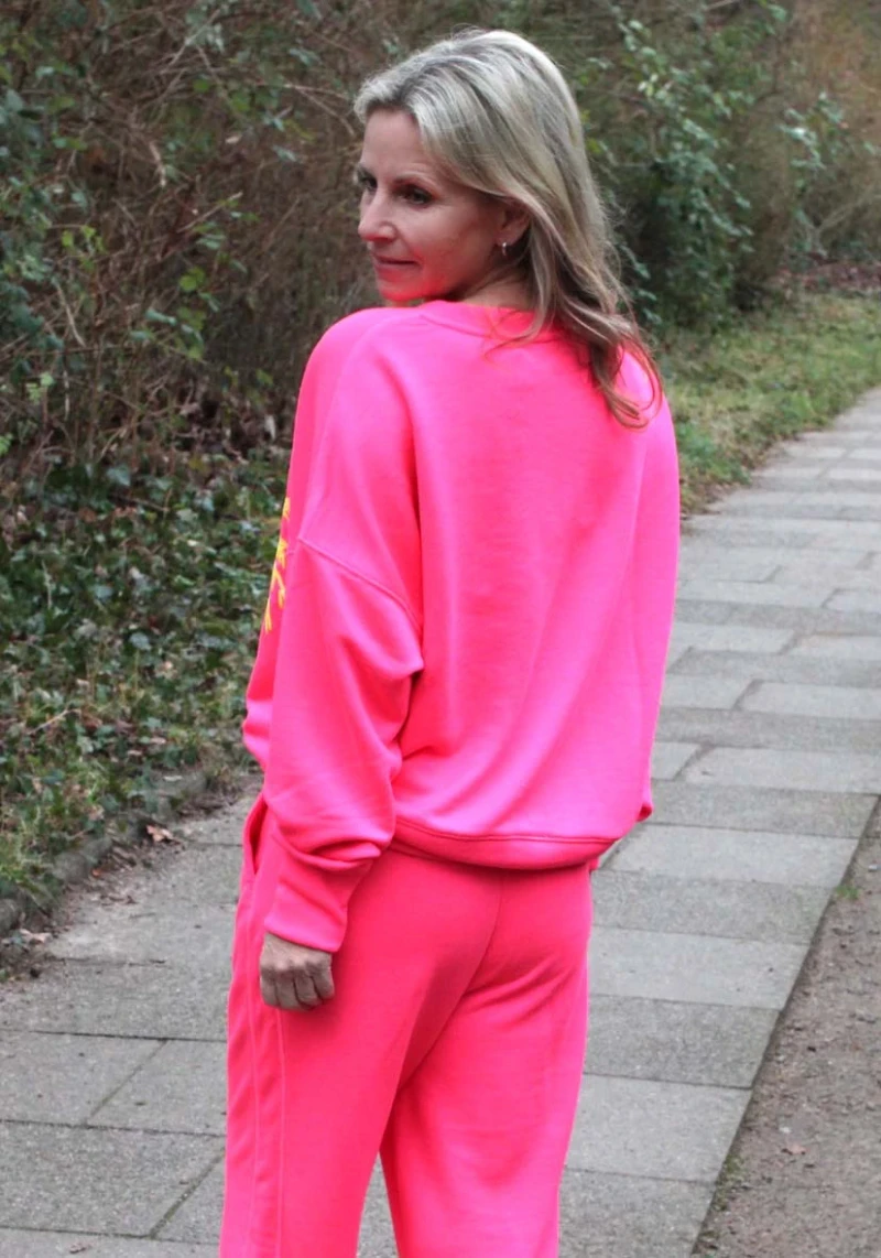 miss goodlife Sweater