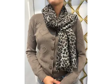 Cardigan-Heart