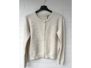 Cardigan-Heart