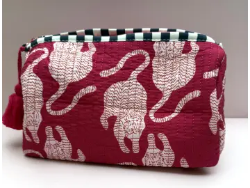 Clutch/Make up bag