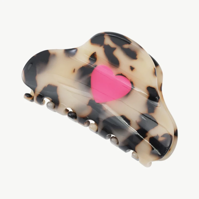 Hair claw