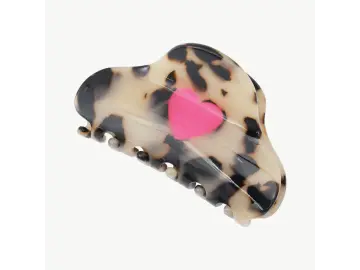 Hair claw