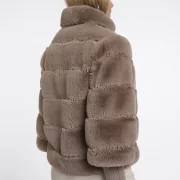 Jacke-Feline