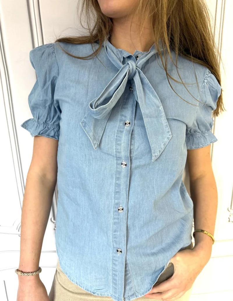 Bluse-Jeans