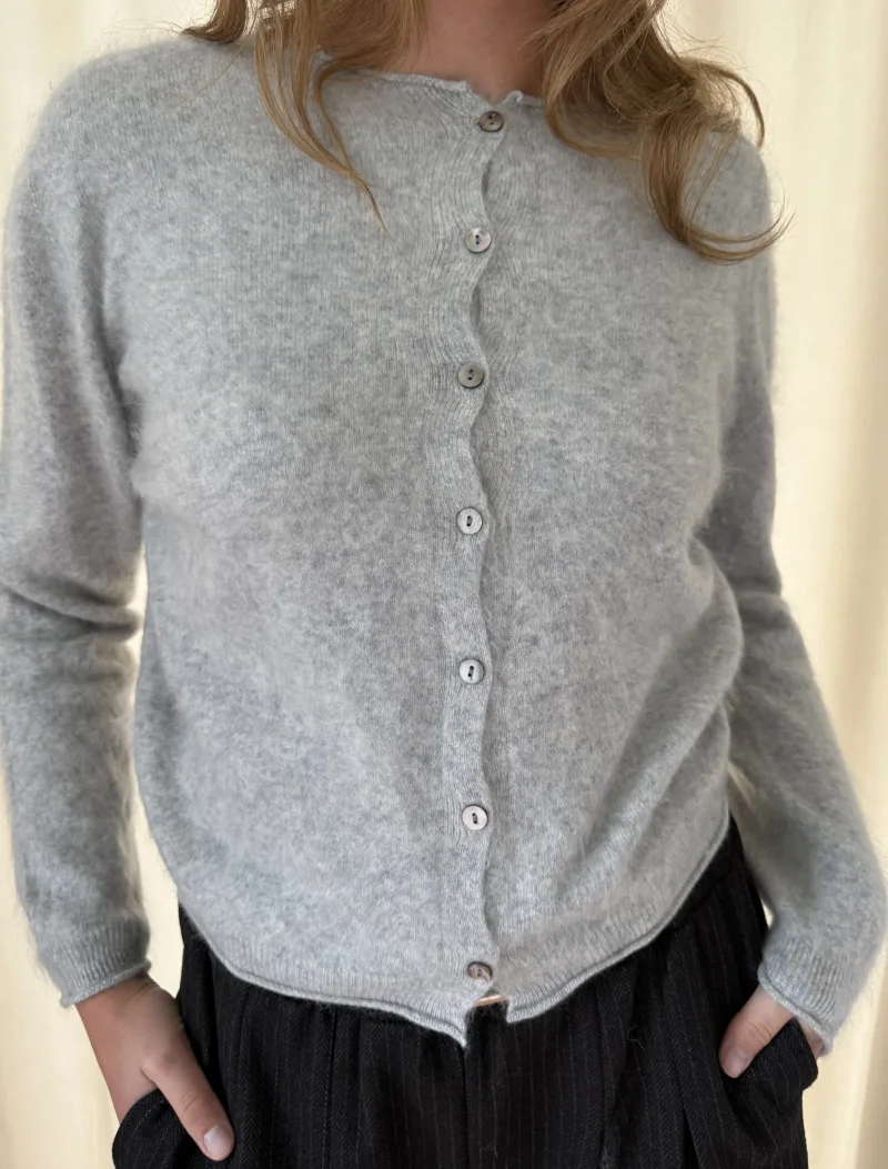 Cardigan-Brush