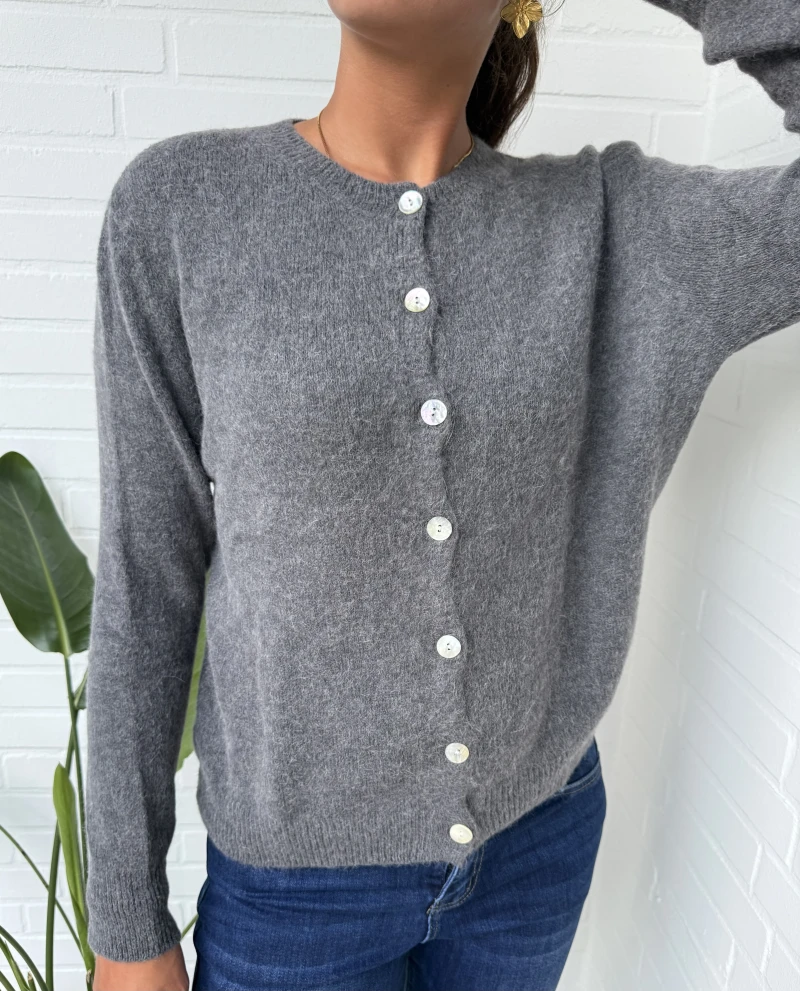 Cardigan Peru-7 Button