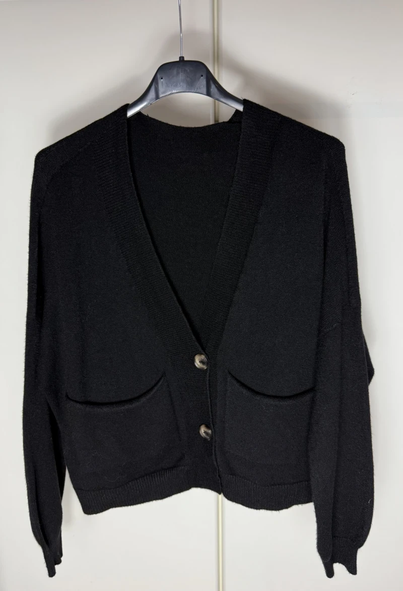 Cardigan-Short Button