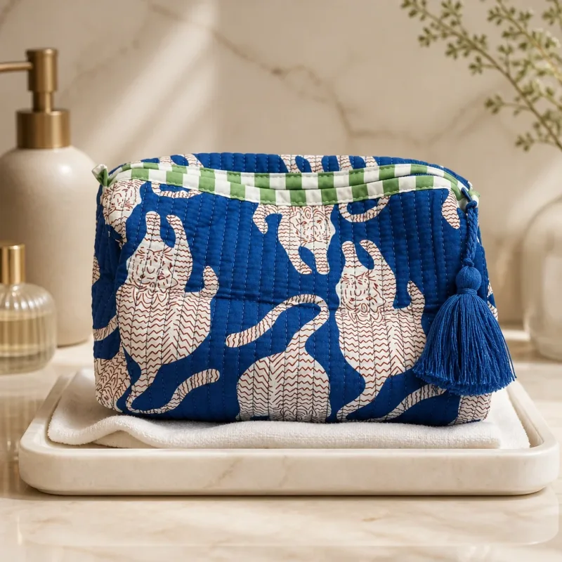 Clutch/Make up bag Clutch/Make up bag