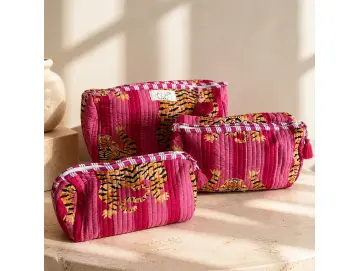 Clutch/Make up bag