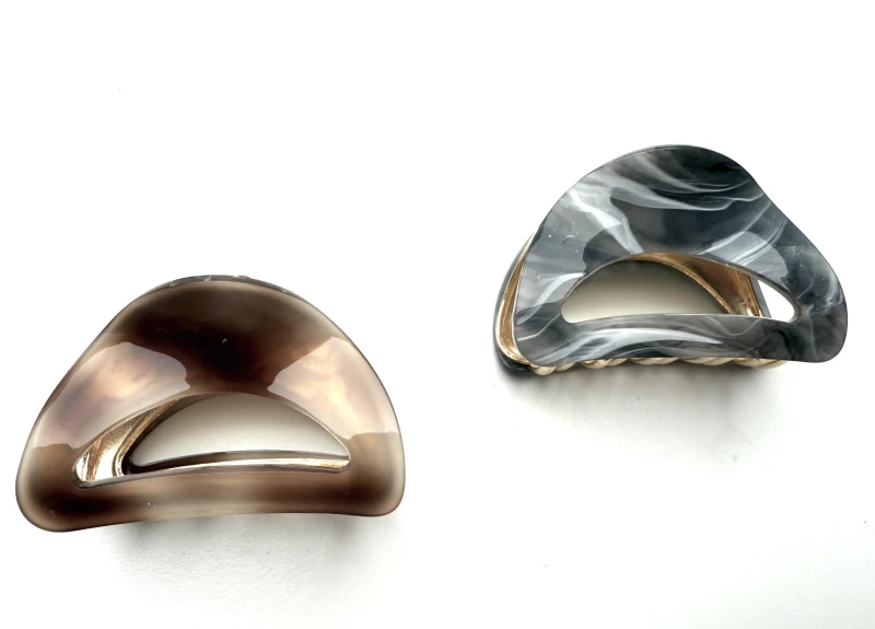 Hair claw