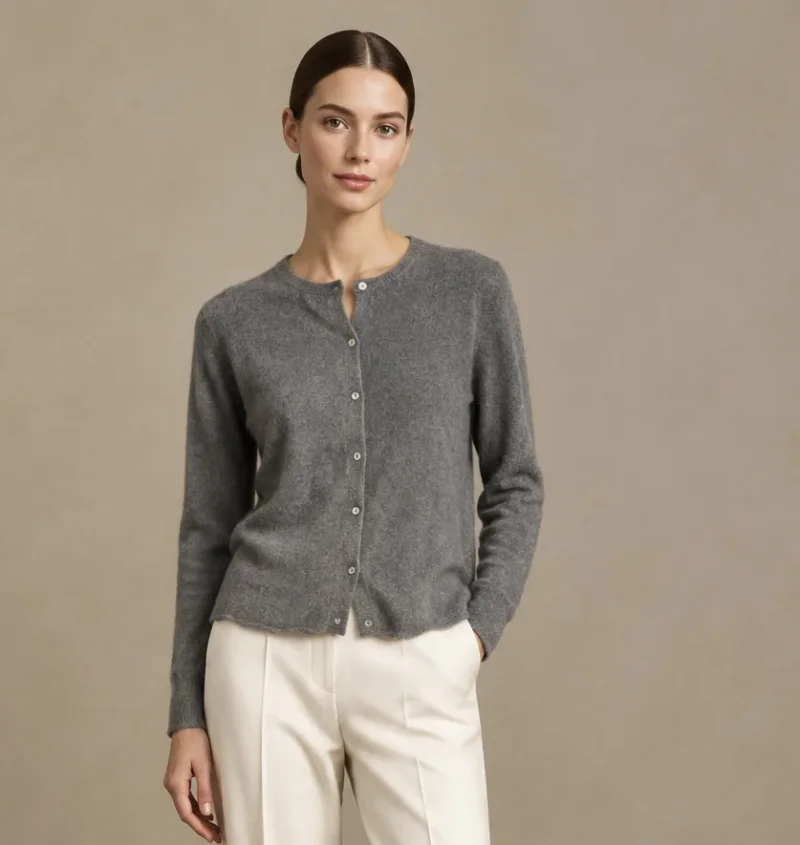 Cardigan-Brush
