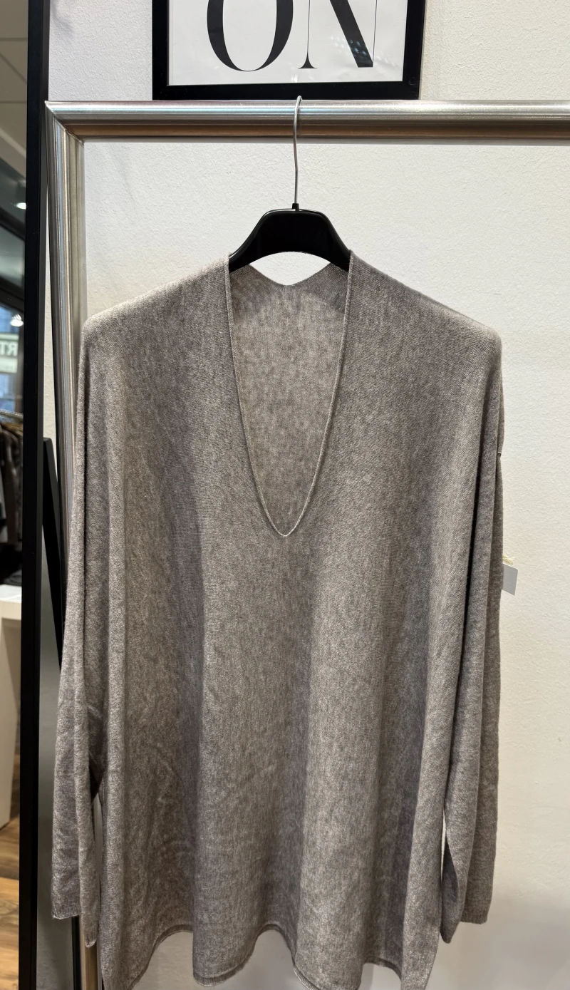 Pullover-Quality Time