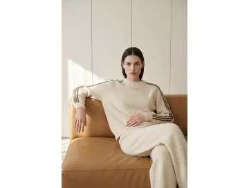 Pullover-Three Stripe