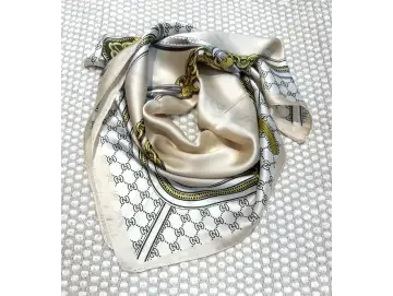 Tuch-Nikki Tuch-Nikki